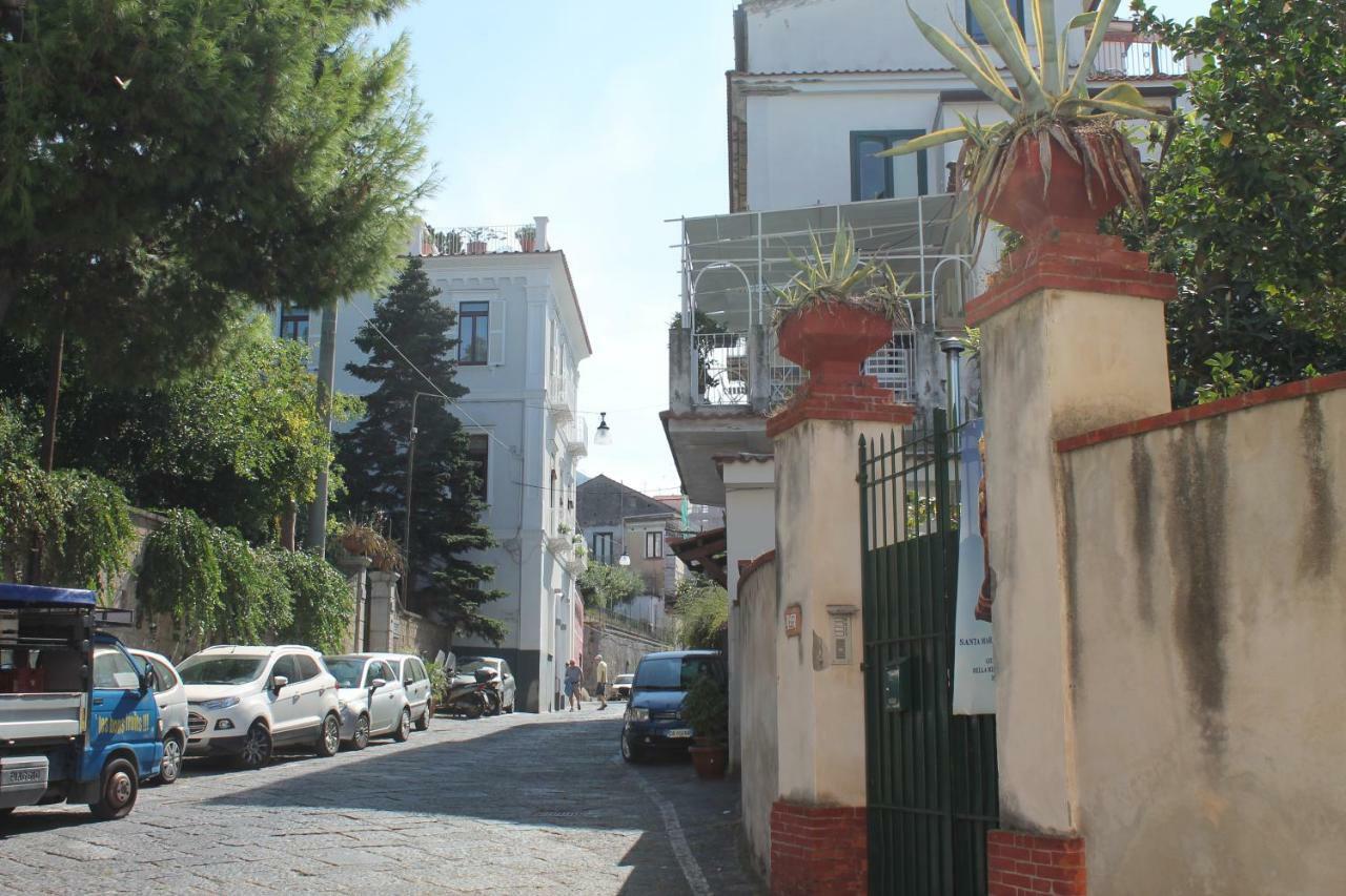 B&B Lady Cristina Meta Exterior foto